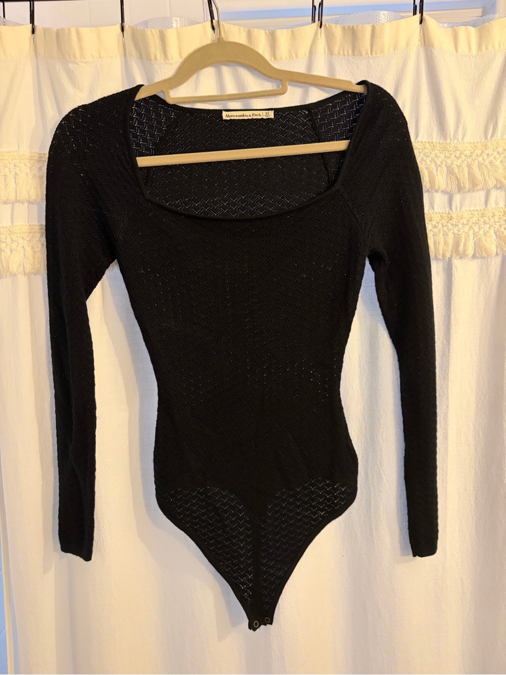 Abercrombie & Fitch Black Long-Sleeve Scoop-Neck Knit Bodysuit